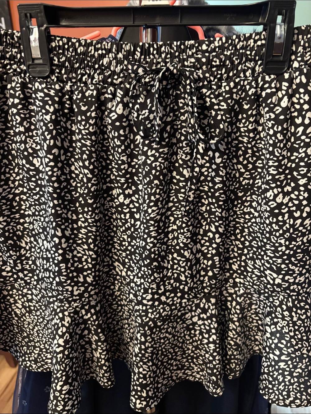 Cat & Jack Black and White Animal Print Drawstring Skirt